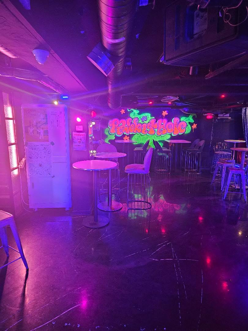 Rabbithole Arcade Pub